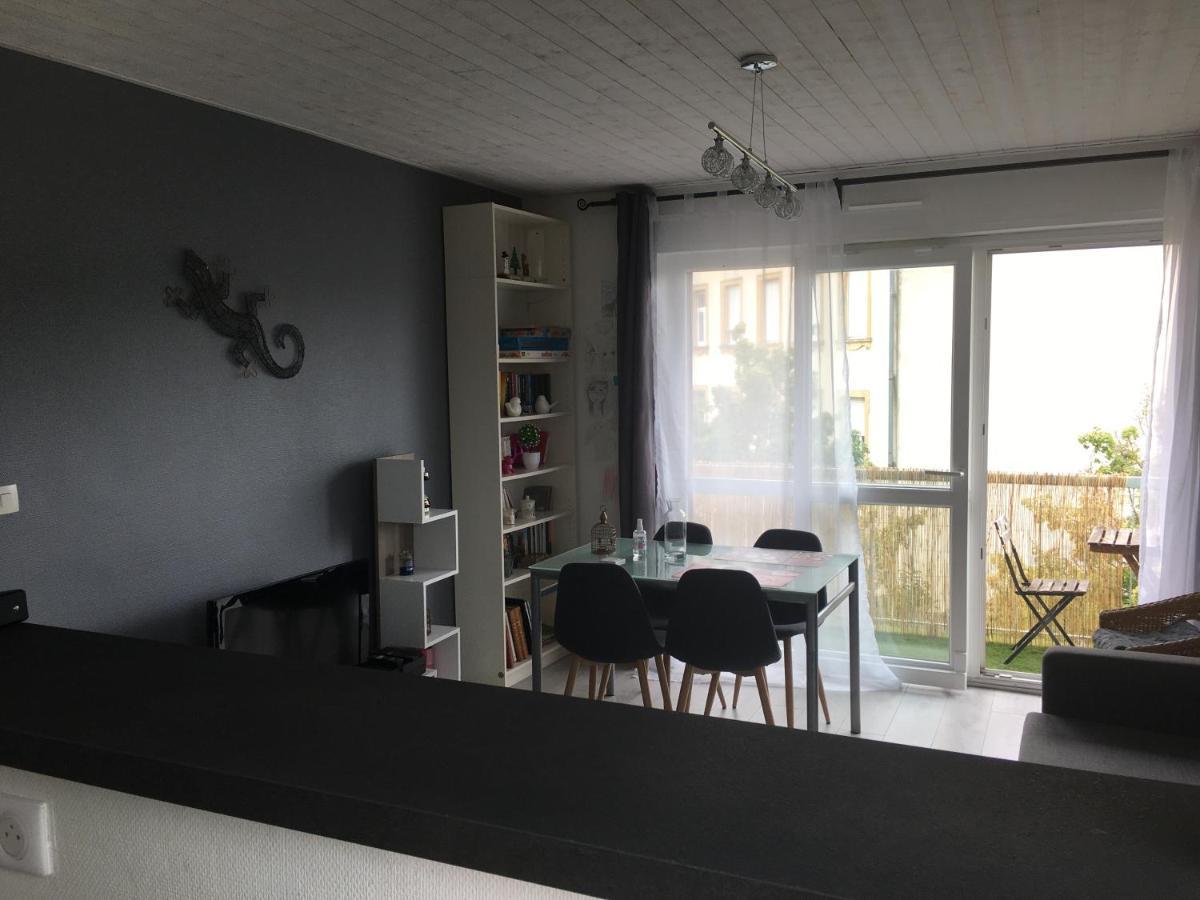 2 Pieces - Quartier Calme - Parking Gratuit Apartment Metz Exterior foto